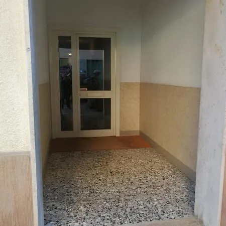 Via Zeffiro Apartment *